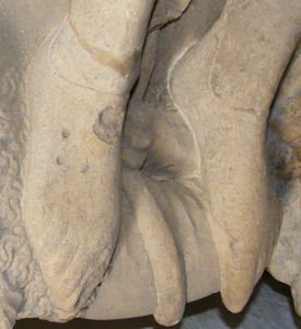 Bristol St Stephen Edmund Blanket 1371 and 2nd wife Margaret shoes